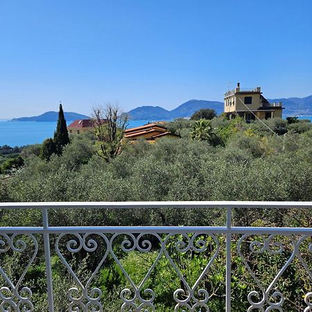Villa Degli Ulivi - Free Parking Lerici Exteriör bild